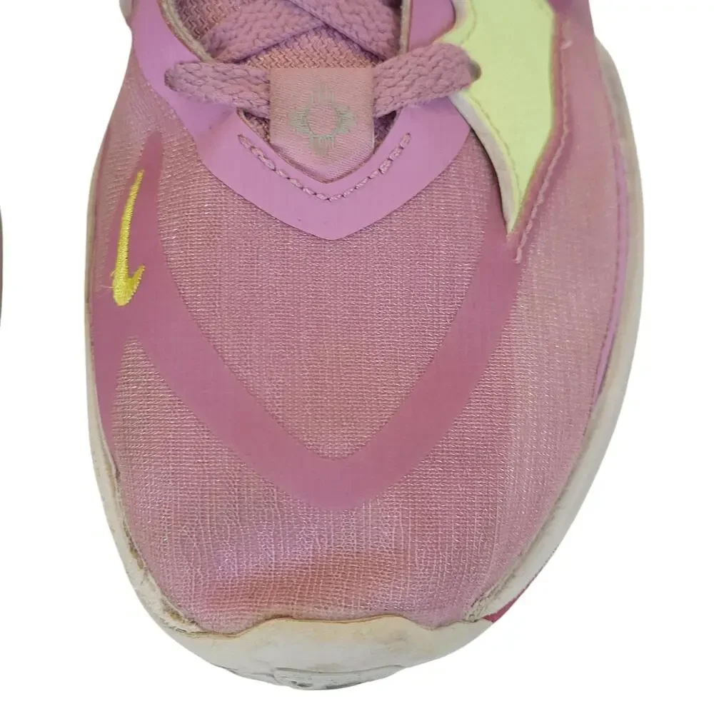 Nike Kyrie Low 5 Sneakers Men 8.5 Orchid Purple 1 World 1 People DJ6014-500